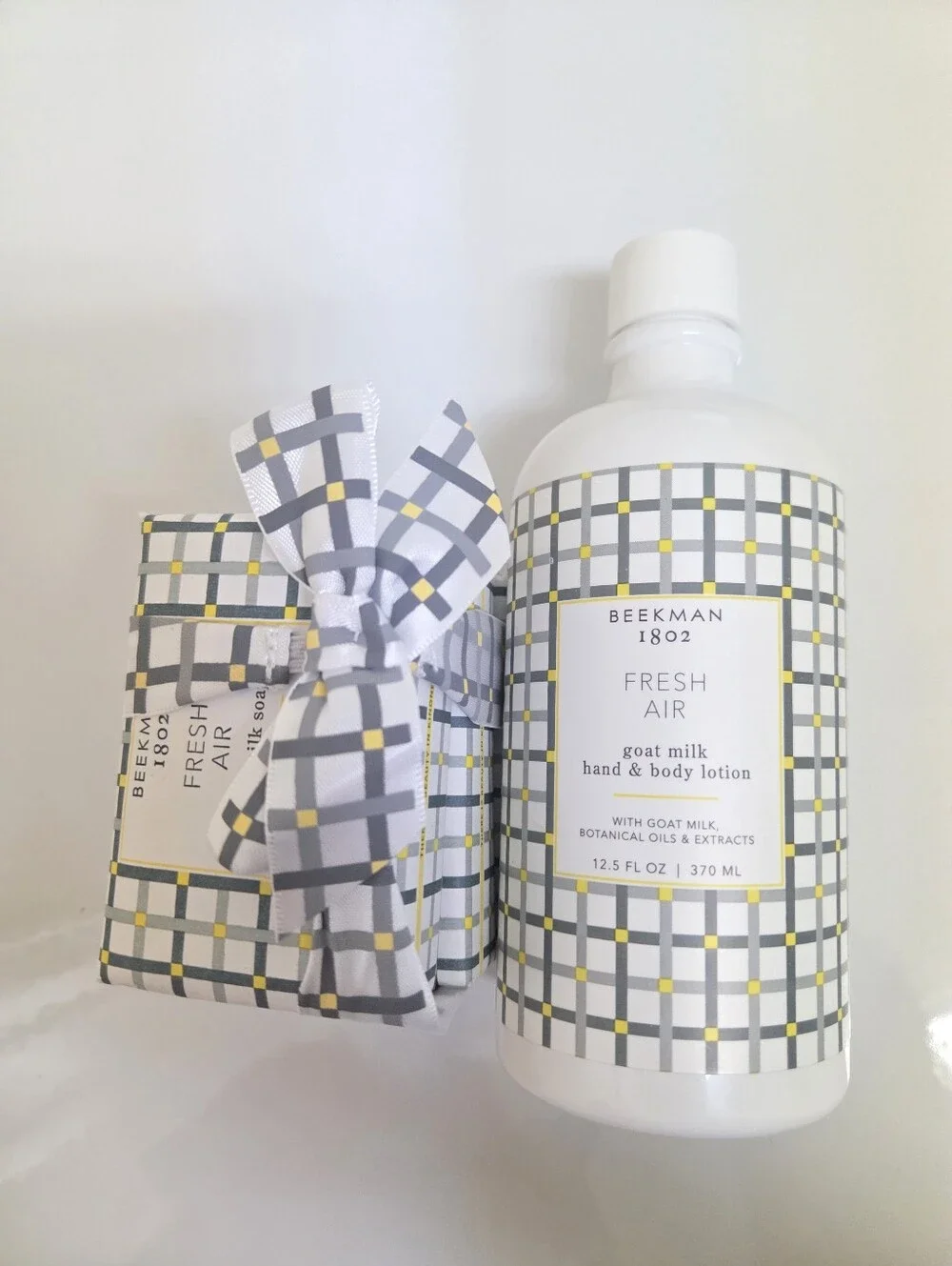 Beekman 1802 Fresh Air Goat Milk Lotion & 3 Soap Gift Set